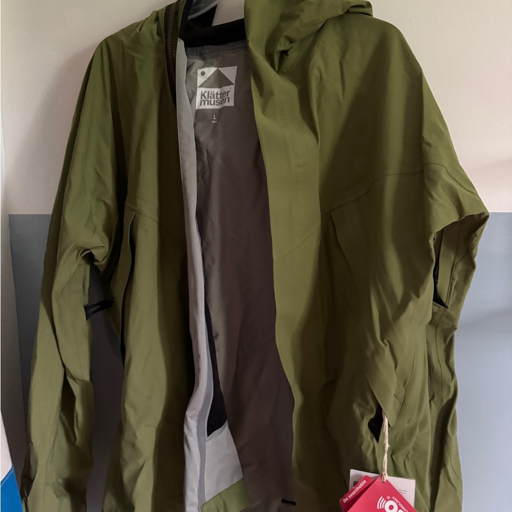 Klättermusen Allgorn Green Rain Jacket